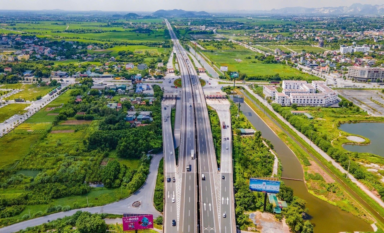 Bất động sản Bến Lức tăng sức nóng nhờ hạ tầng